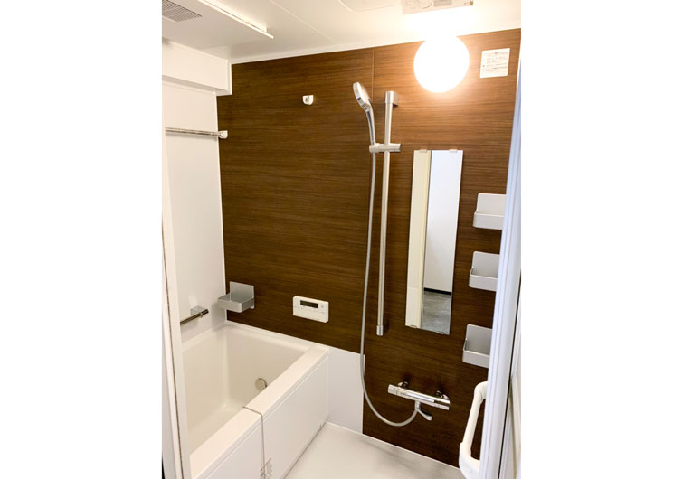 バスルーム、トイレが別になりました